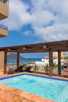 hotel playa mazatlan