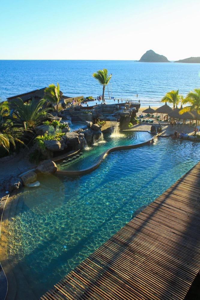 hotel playa mazatlan