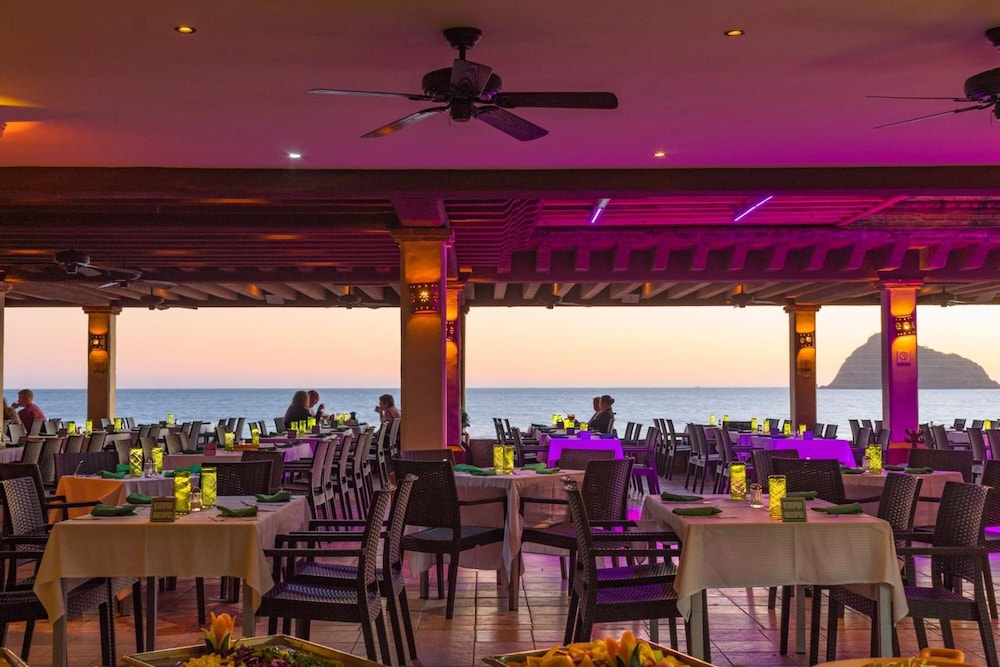 hotel playa mazatlan