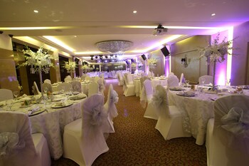 lancaster suites raouche