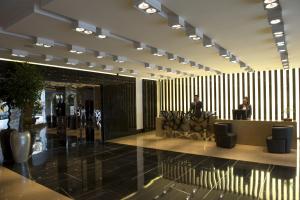 lancaster suites raouche