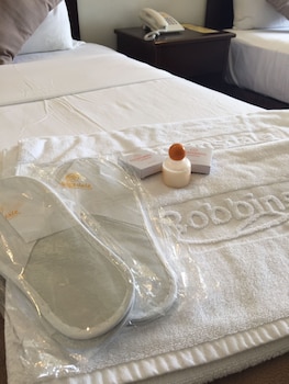 robbinsdale residences