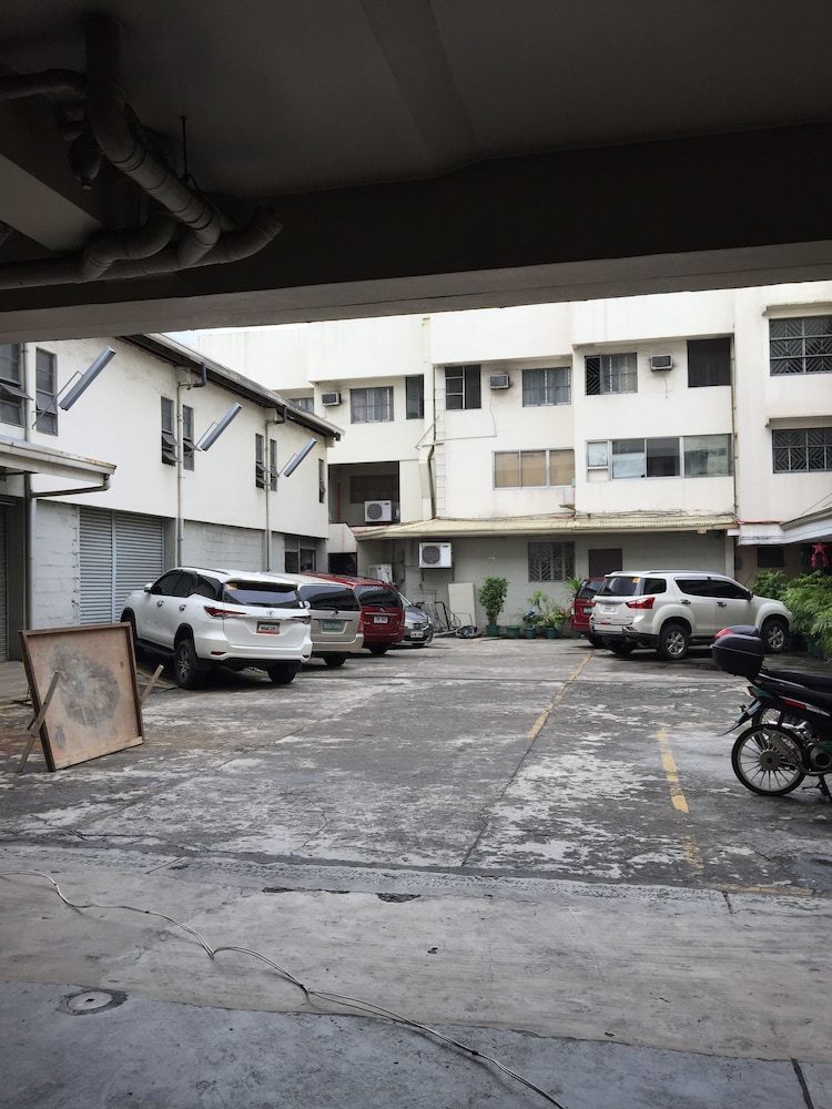 robbinsdale residences