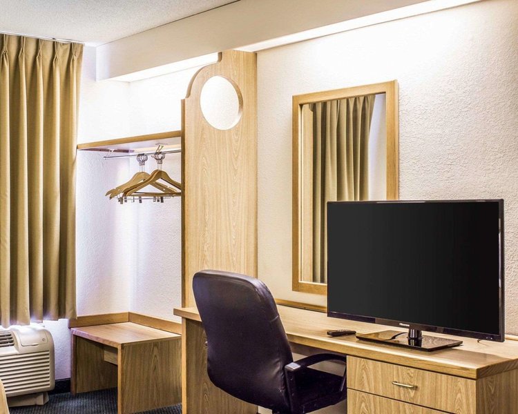 quality inn and suites raleigh north