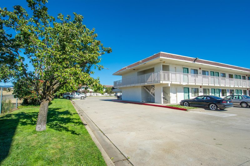 motel 6 redding ca north