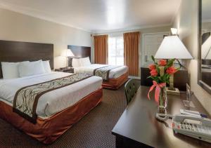 Thunderbird Lodge,Shasta>>Redding,2 star