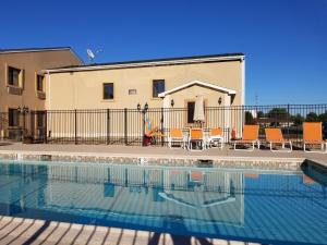 Hotel Lincoln Inn On Route 66 And Near I-55,Lincoln>>Bloomington,3 star