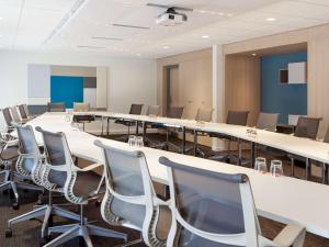Novotel Massy Palaiseau,Essonne>>Champlan,4 star