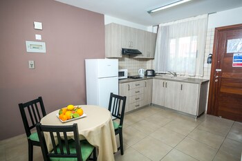 crystallo apartments