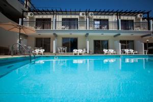 Crystallo Apartments,Paphos Archaeological Park>>Kato Paphos,3 star