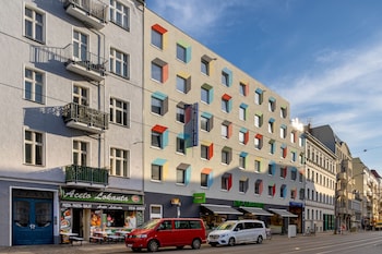 aando berlin friedrichshain