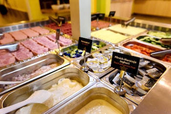 aando berlin friedrichshain