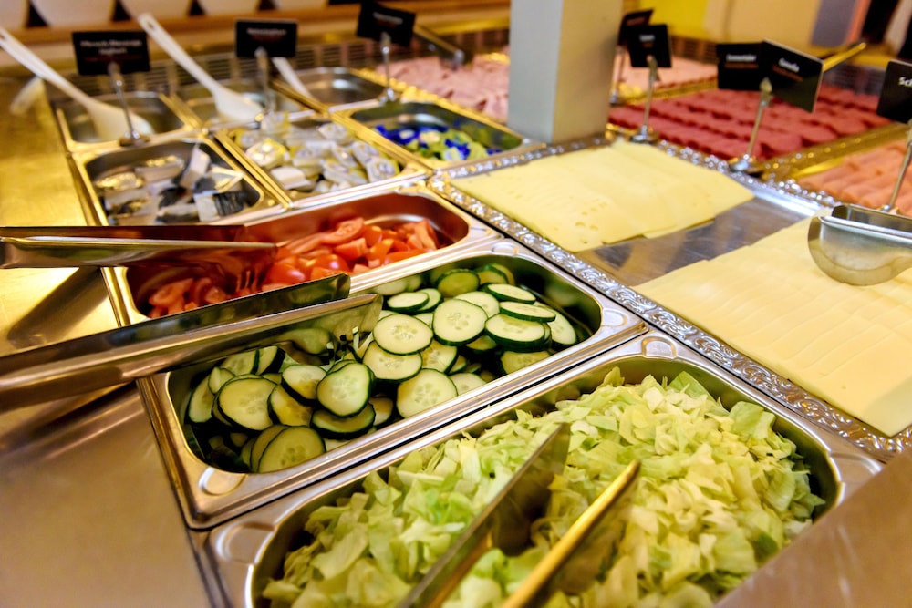 aando berlin friedrichshain