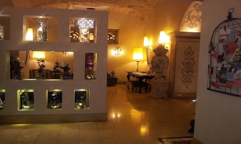 room select via veneto