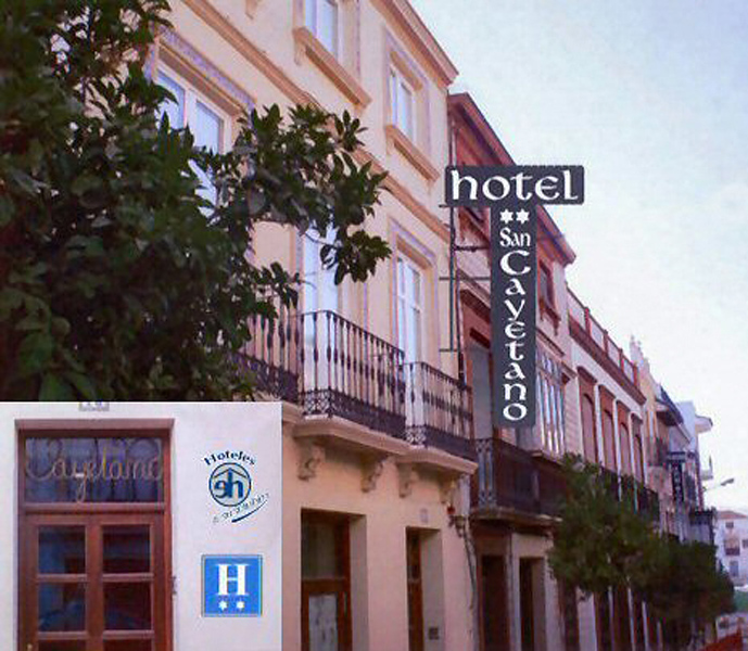 hostal san cayetano