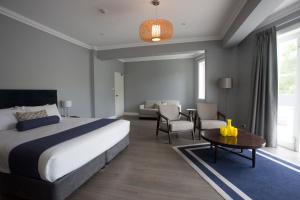 Seabreeze Hotel,Nelson Bay>>Corlette,3 star