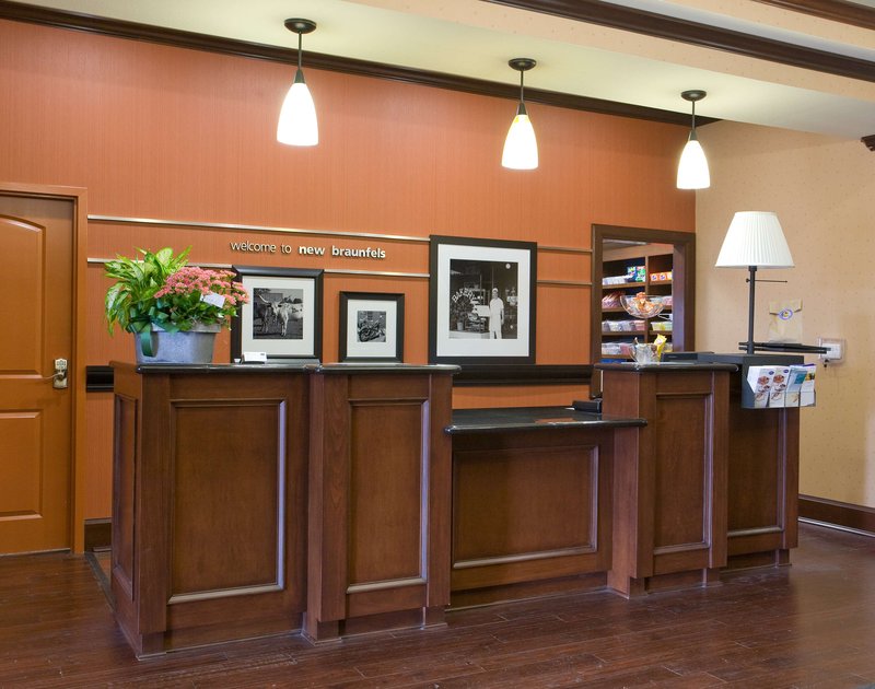 hampton inn and suites new braunfels