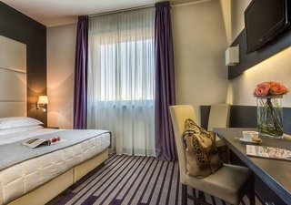 Quality Hotel Green Palace,Monterotondo>>Lazio,4 star