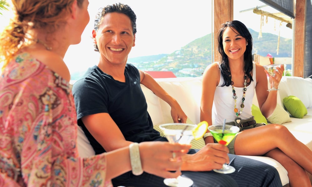 holland house beach hotel