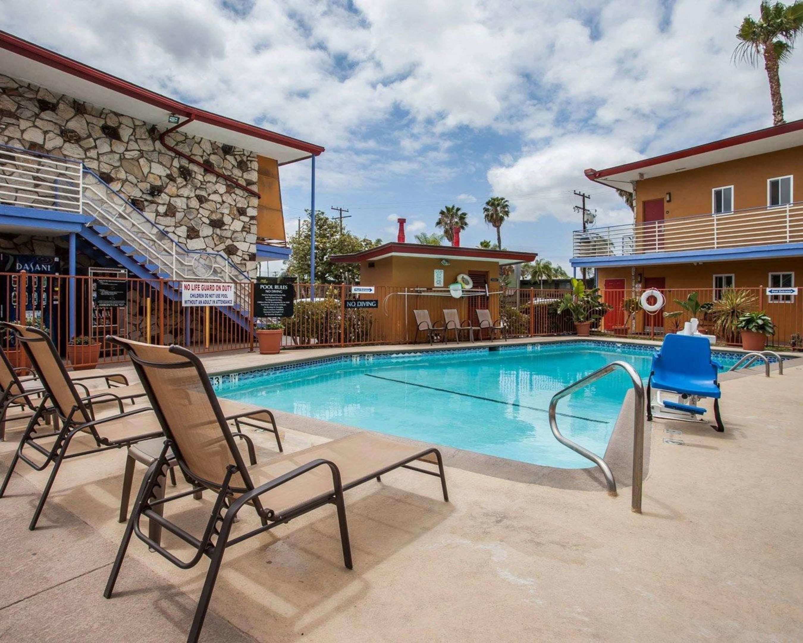 quality inn and suites anaheim at the park