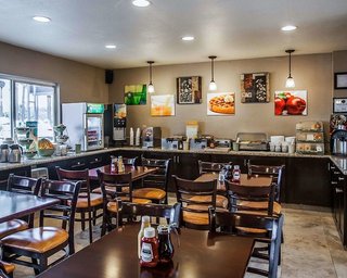 Quality Inn & Suites Anaheim At The Park,Fullerton>>Anaheim,3 star