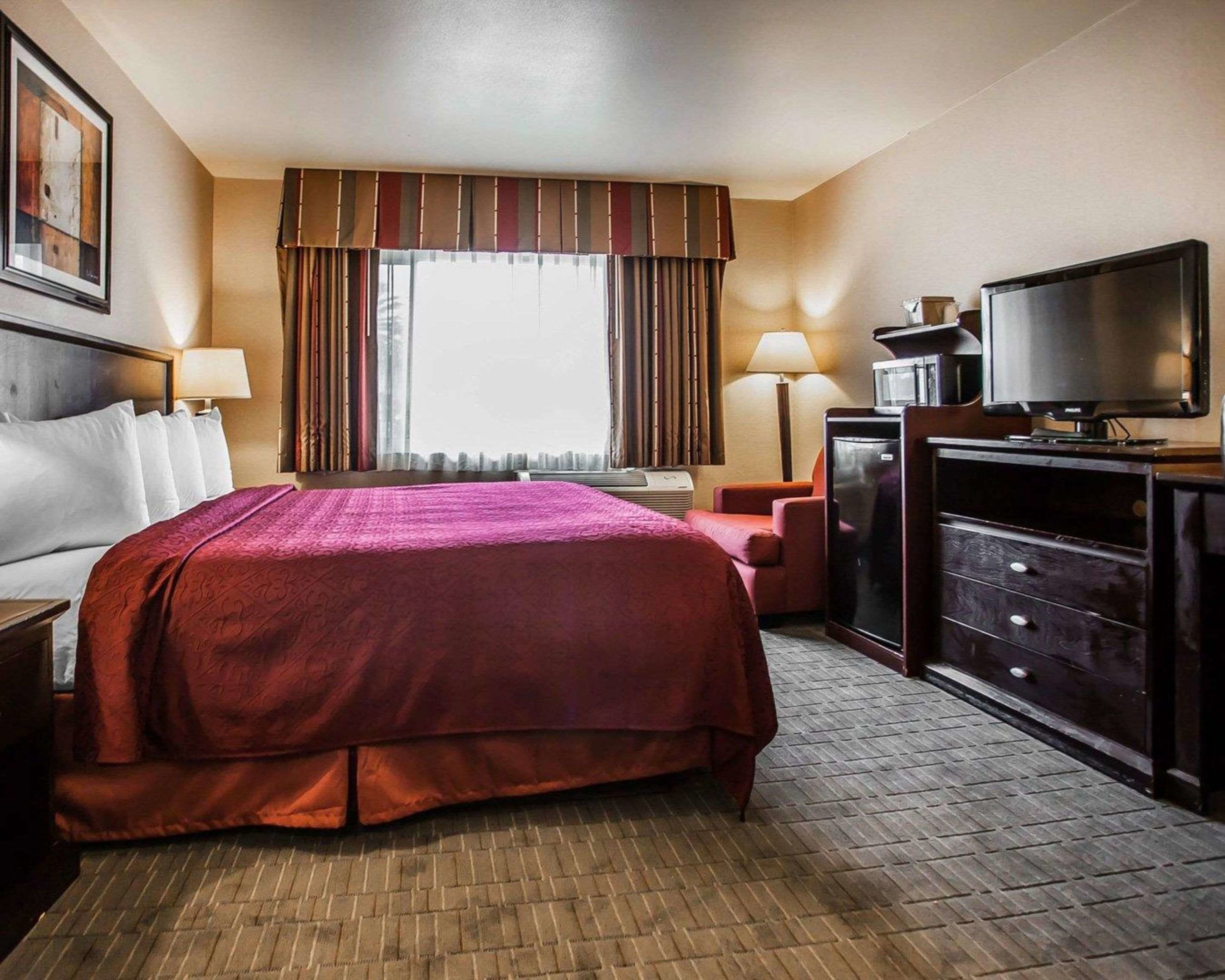 quality inn and suites anaheim at the park