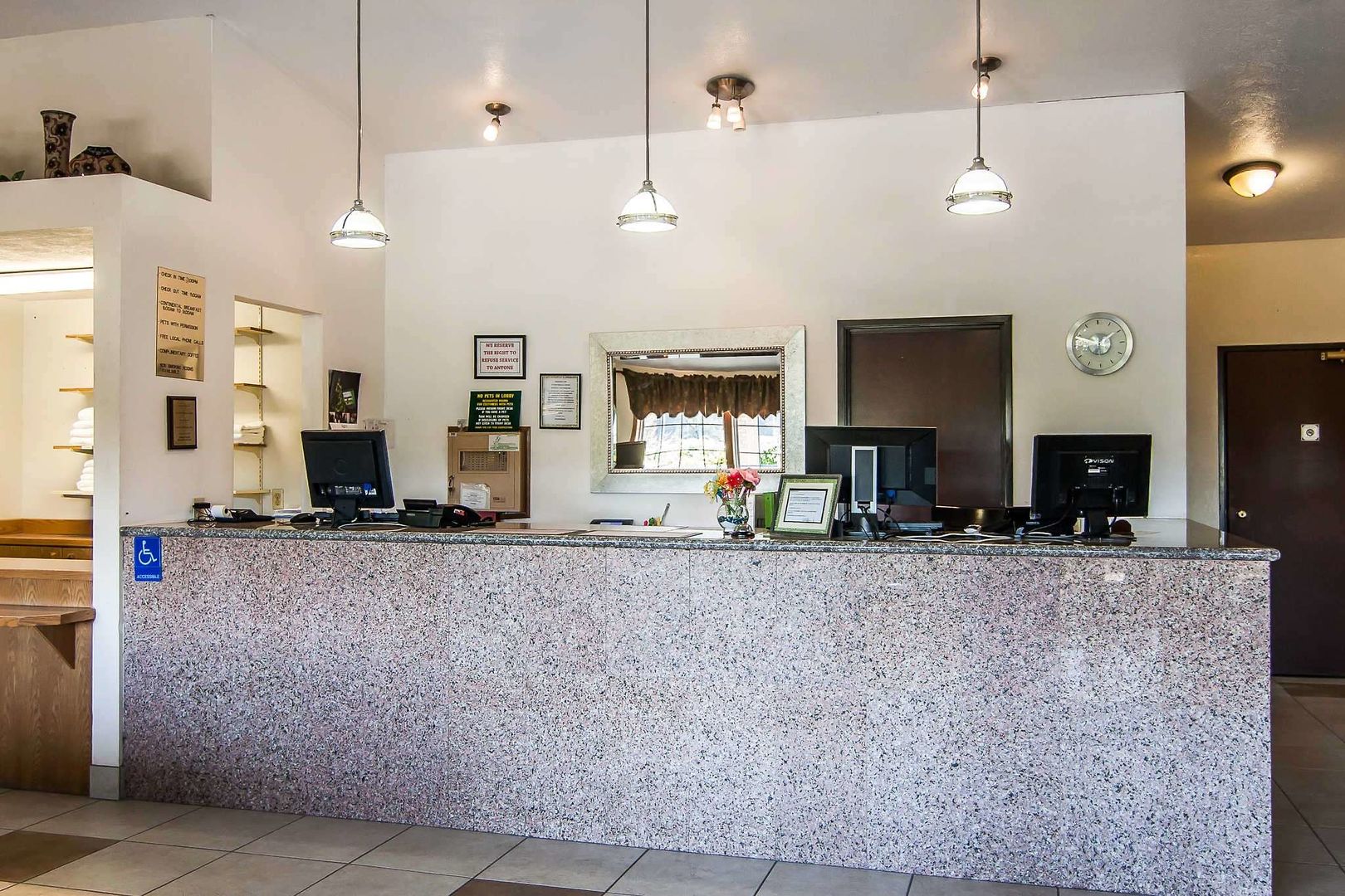 bridgeway inn and suites portland airport