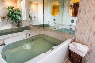 bridgeway inn and suites portland airport