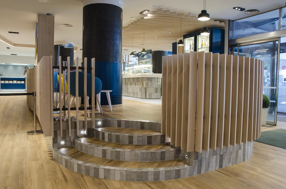 suites plaza hotel and wellness