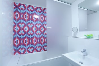 lh vintage design hotel sax