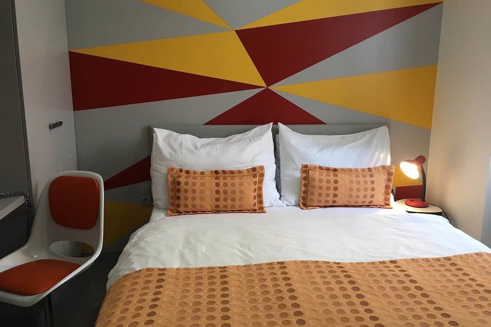 lh vintage design hotel sax