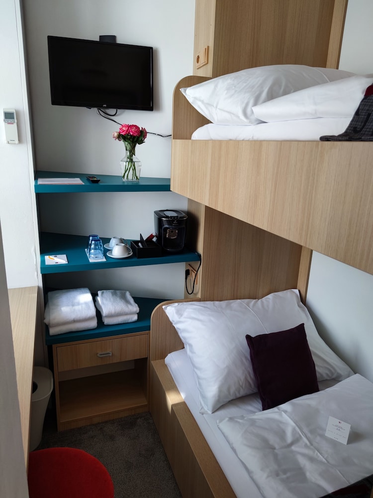 lh vintage design hotel sax