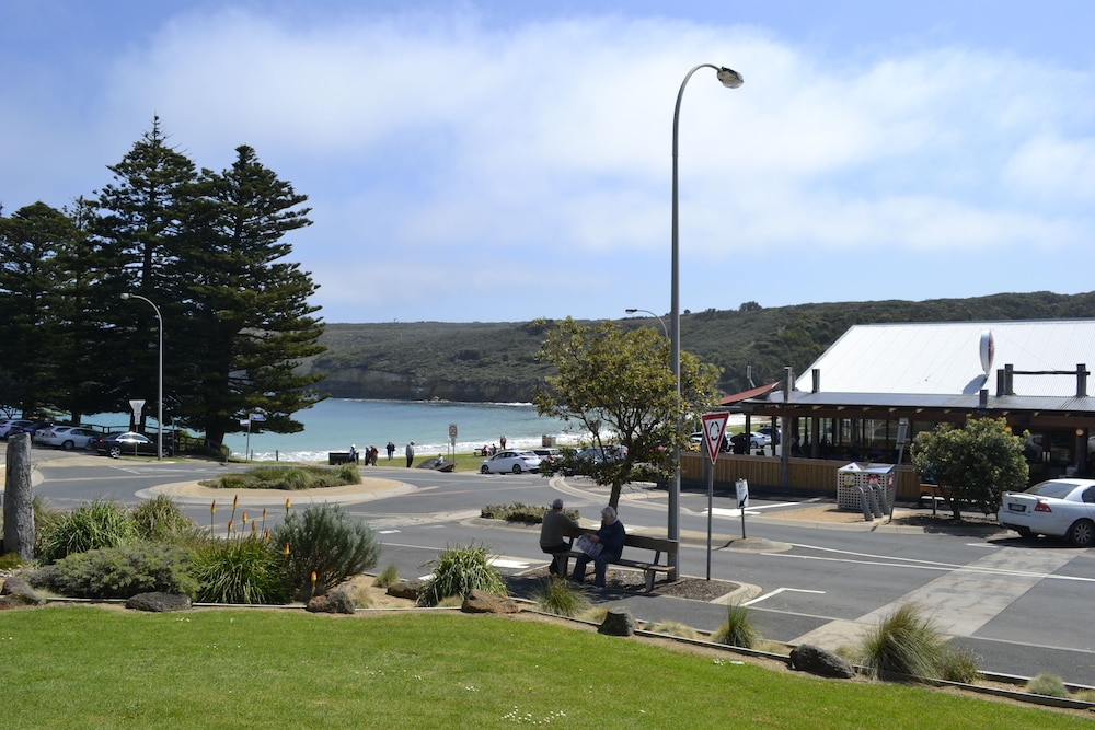 loch ard motor inn