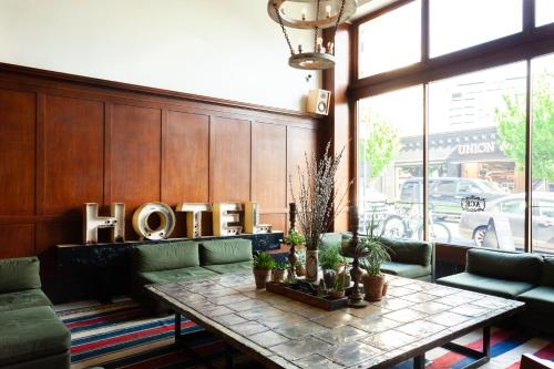 The Clyde Hotel Portland By Kasa Living,Portland>>Oregon,4 star