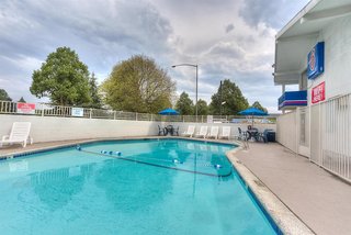 Motel 6 Portland, Or - Central,Portland>>Multnomah County,2 star