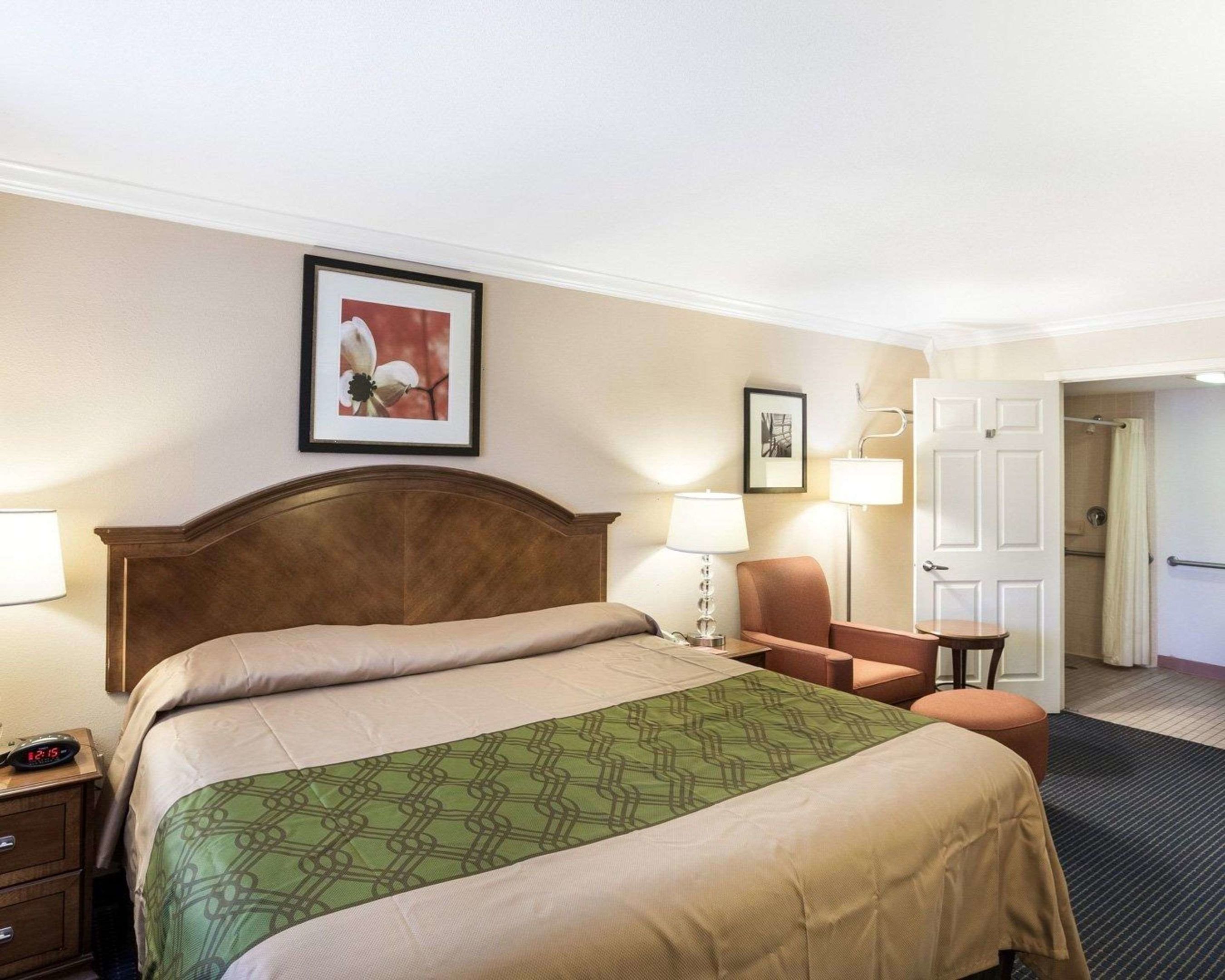 university inn and suites san antonio