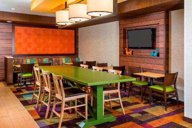 fairfield inn by marriott muncie