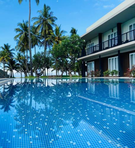 golden star beach hotel
