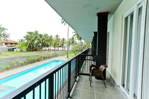 golden star beach hotel