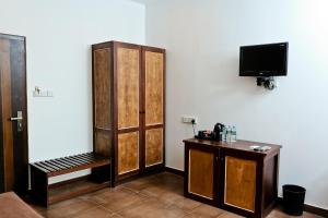 golden star beach hotel
