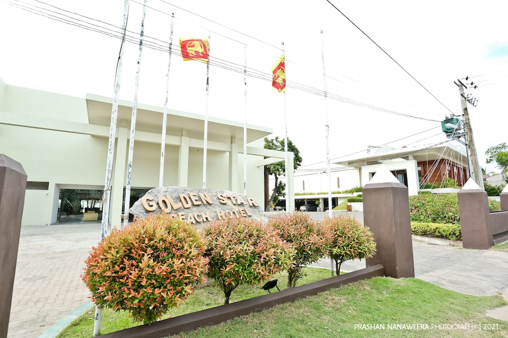 golden star beach hotel