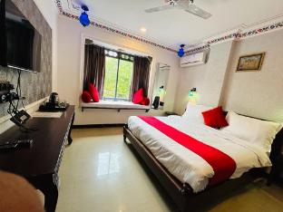 hotel ambika chirwa house