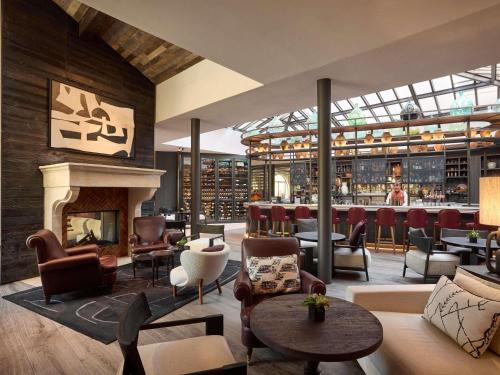L'isle De Leos Hotel & Spa - Mgallery Collection,1 Porte De Bouigas,5 star