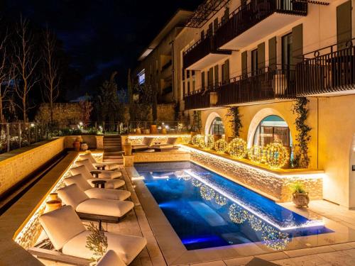 L'isle De Leos Hotel & Spa - Mgallery Collection,1 Porte De Bouigas,5 star