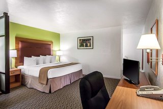 Quality Inn & Suites At Coos Bay,Coos Bay>>Bend,3 star