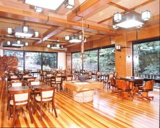 Takaragawa Onsen Osenkaku,Kusatsu>>Gunma Prefecture,3.5 star