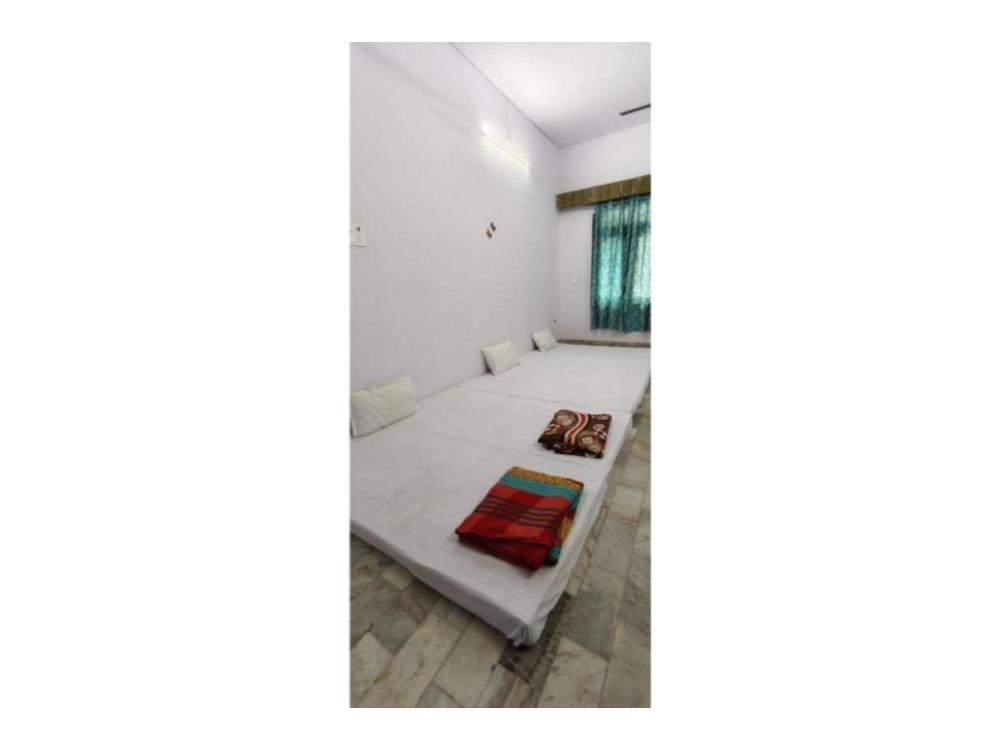 hotel mahadev inn