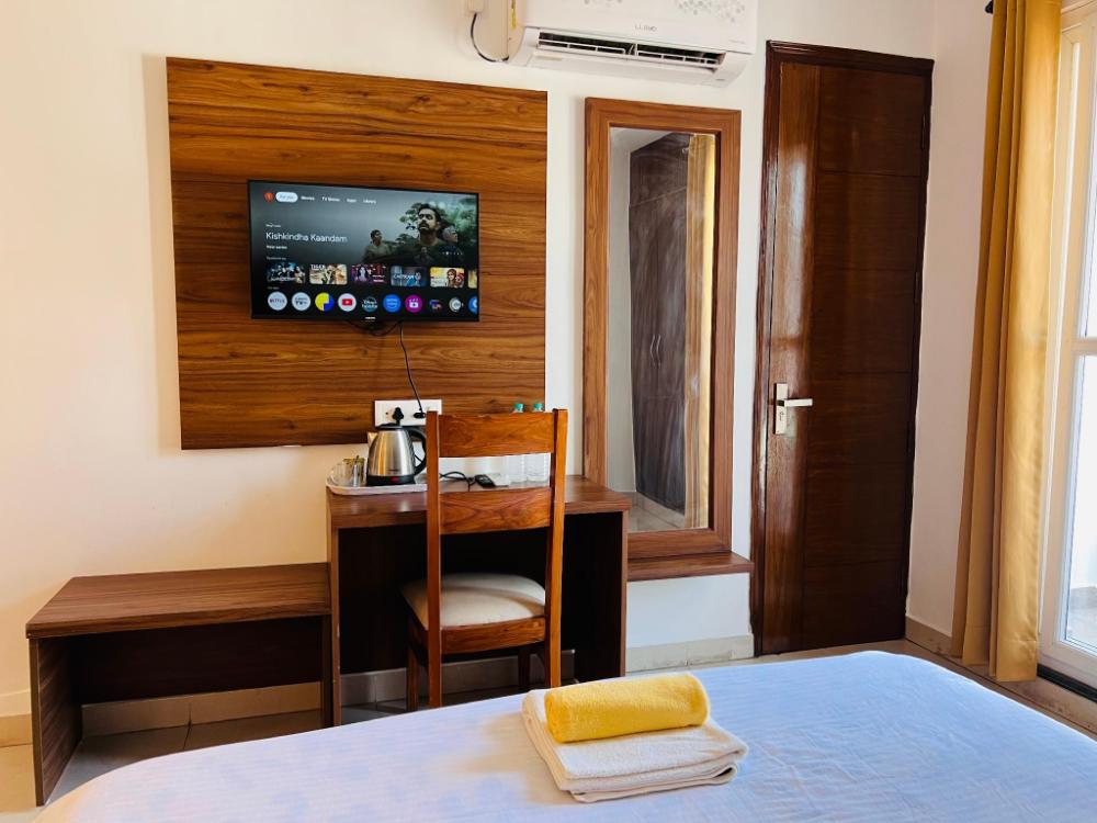 ima ganga hotel