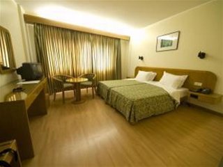 urban hotel amadeos