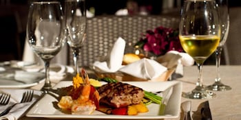 park royal beach mazatlan